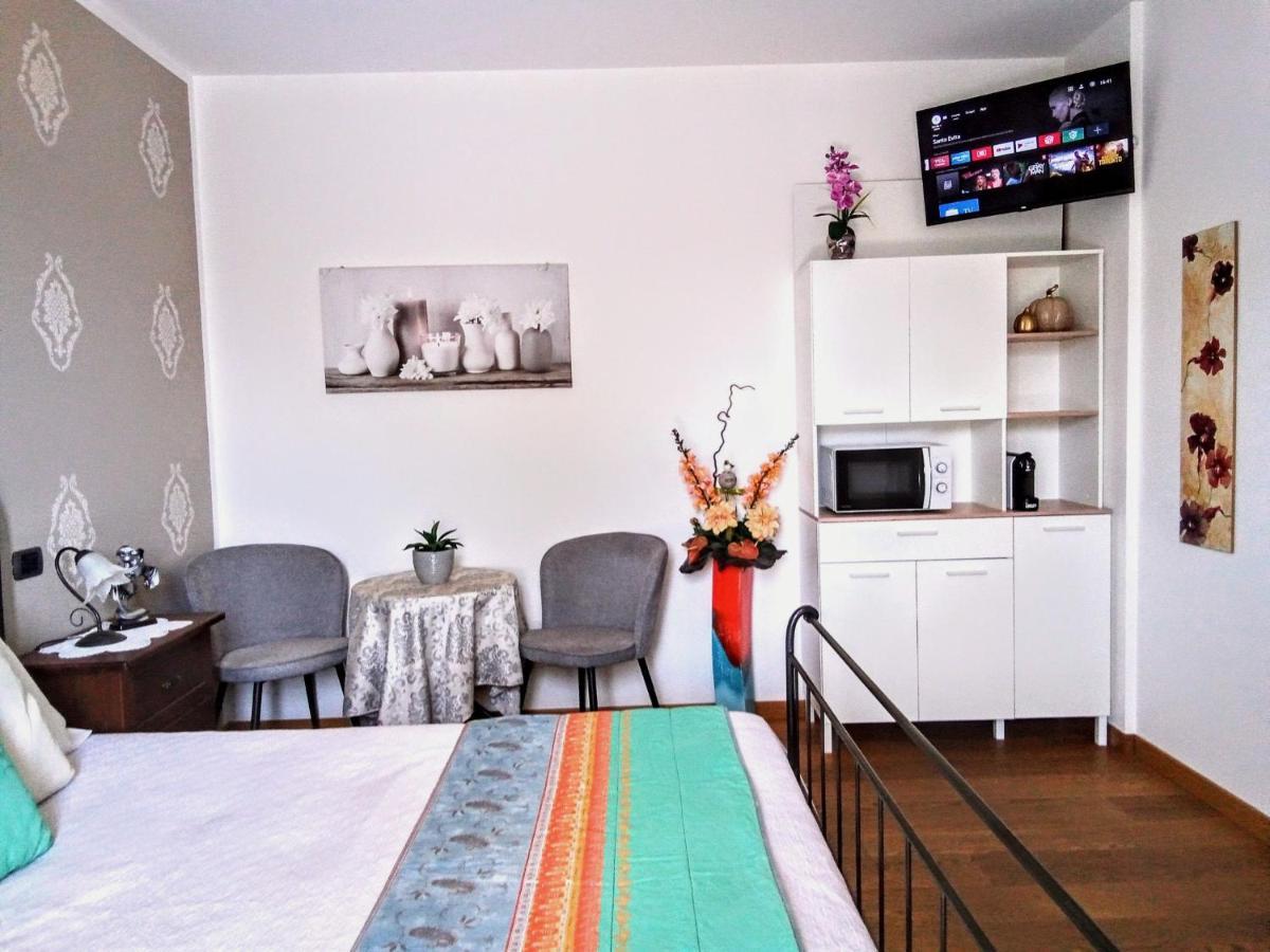Villa Bonetti Costermano Kamer foto